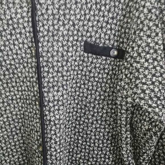 VINTAGE Grey Granny Preppy Wool Boucle Lambswool Long Cardigan Plus Size 1X - Picture 3 of 14